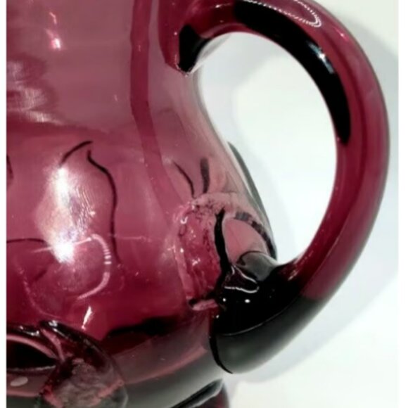 Vtg 1960s Mid-Century Amethyst Purple Rainbow Art Glass Lilypad Scroll Pitcher - Picture 3 of 4